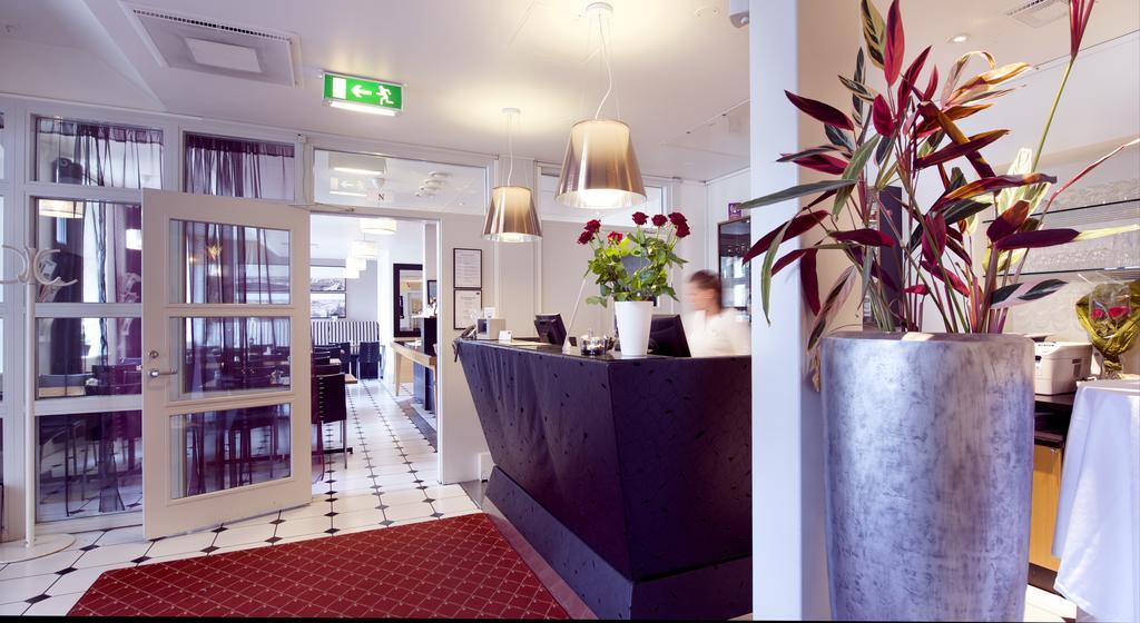 Home Hotel Bilan Karlstad Exterior foto